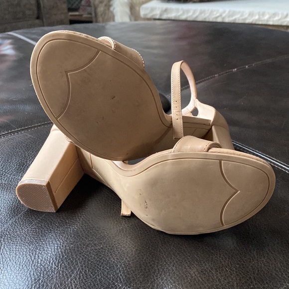 Kelly & Katie Heels - Picture 4 of 5